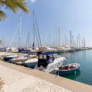 Aregai Marina Exclusive Seaside Appartamento Santo Stefano al Mare